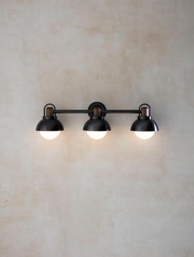 3 ARC VANITY