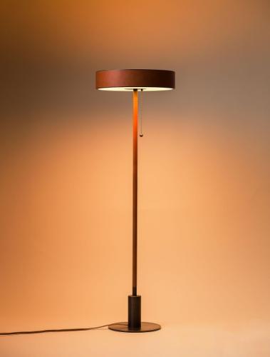 MONOSCOPE FLOOR LAMP