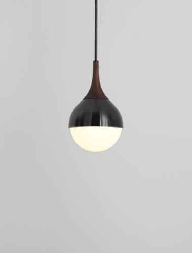 POISE PENDANT 11"