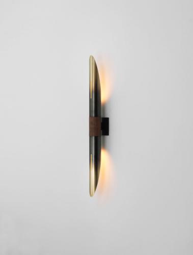 VOYAGER 33" SCONCE