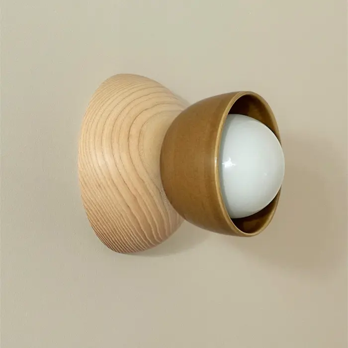 TERRA 00 SURFACE SCONCE