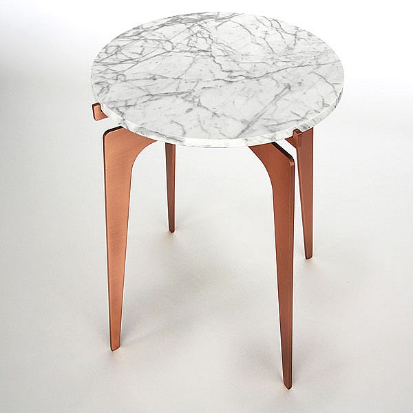 PRONG SIDE TABLE